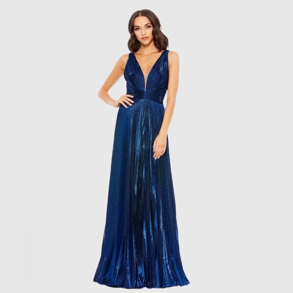 Mac Duggal 49036 NWT Blue Plunge Neck Pleated Metallic Gown - Picture 1 of 8